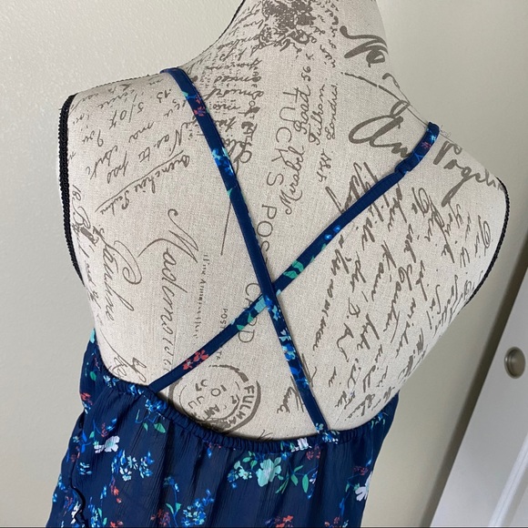 Hollister Sheer Tank Top Blouse With Cross Back - Picture 5 of 6